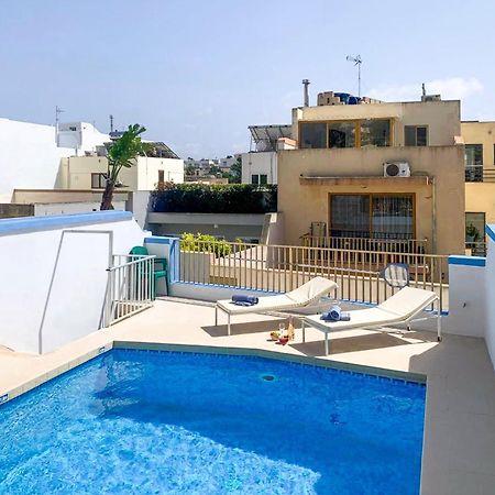 Pool & Sea Merill Apartments 멜리에하 외부 사진